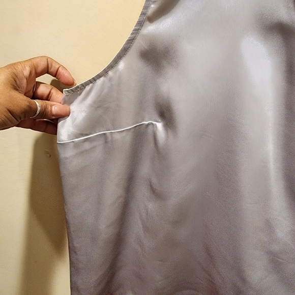 Women's Gray Silke Satin plus size tank top size 22 - Picture 4 of 7